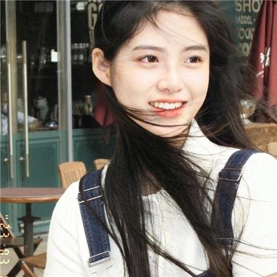 肉弹霓裳